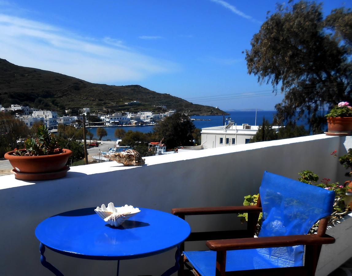 Angeliki Pension Katapola Bagian luar foto